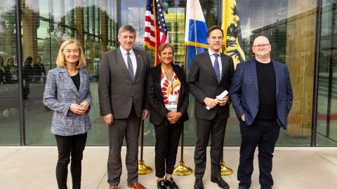 Micky Adriaansens, Jan Jambon, Anke den Ouden, Mark Rutte, Kevin Scott