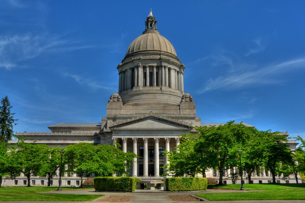 Front of the Washington state capitol building